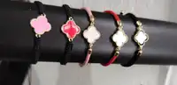 Pulsera en trébol