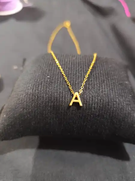 Collar de Letra